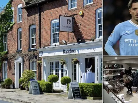 Dàn sao bóng đá phải thuê võ sĩ MMA bảo vệ khi băng đảng tội phạm coi khu nhà triệu phú là “Disneyland”