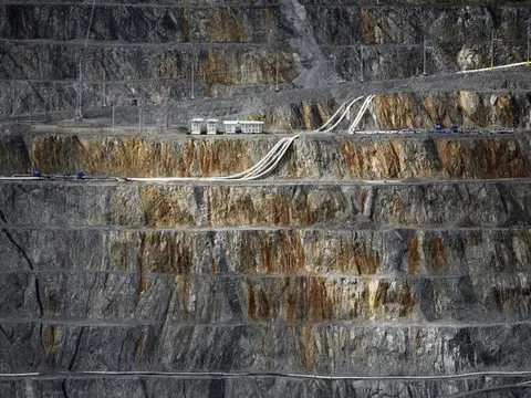 Quốc gia sản xuất đồng lớn thứ 3 thế giới trúng lớn: Phát hiện mỏ trữ lượng 500 triệu tấn quặng, có thể tạo ra hàng nghìn việc làm nhưng người dân kiên quyết lắc đầu