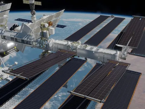 Tấm pin năng lượng mặt trời được lắp đặt ở độ cao không ngờ