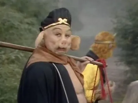 Sự cố bất ngờ khiến Trư Bát Giới mang hình dạng nửa người nửa lợn