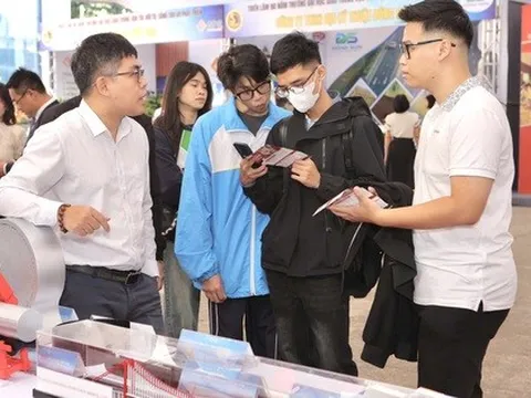 Đẩy mạnh đào tạo nhân lực chất lượng cao ngành xây dựng giao thông