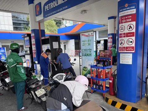 Bất ngờ sức mua xăng sinh học E10 ở các cây xăng