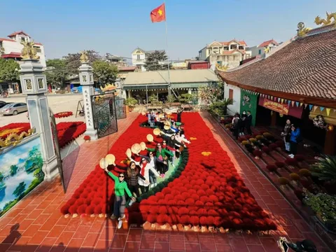 Hà Nội đẩy mạnh khai thác tiềm năng du lịch ngoại thành