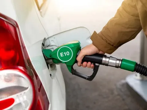 Sẵn sàng cho lộ trình áp dụng xăng E10
