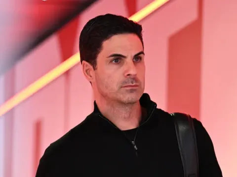 HLV Arteta nói về tương lai tại Arsenal