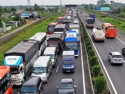 CII dồn lực cho cao tốc 1,4 tỷ USD: Tạm ngưng chia cổ tức, ưu tiên dòng vốn cho dự án BOT tư nhân lớn nhất lịch sử