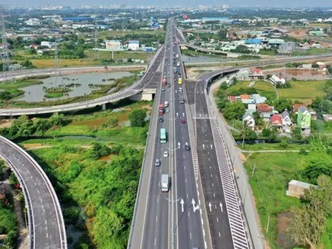 Loạt hạ tầng nghìn tỷ vành đai, cao tốc... đổ bộ, thị trường bất động sản khu vực phía Tây TP.HCM rục rịch theo