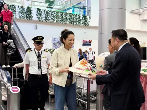 Khách xông đất đầu năm, TPHCM khởi đầu mục tiêu đón 61 triệu lượt khách du lịch