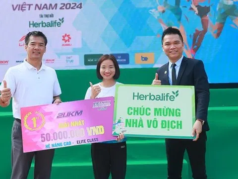 Hơn 5.000 Vận động viên tham gia giải chạy bán marathon chào đón năm mới