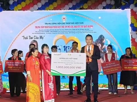 Trung tâm Nhân đạo Quê Hương kỷ niệm 24 năm ngày thành lập